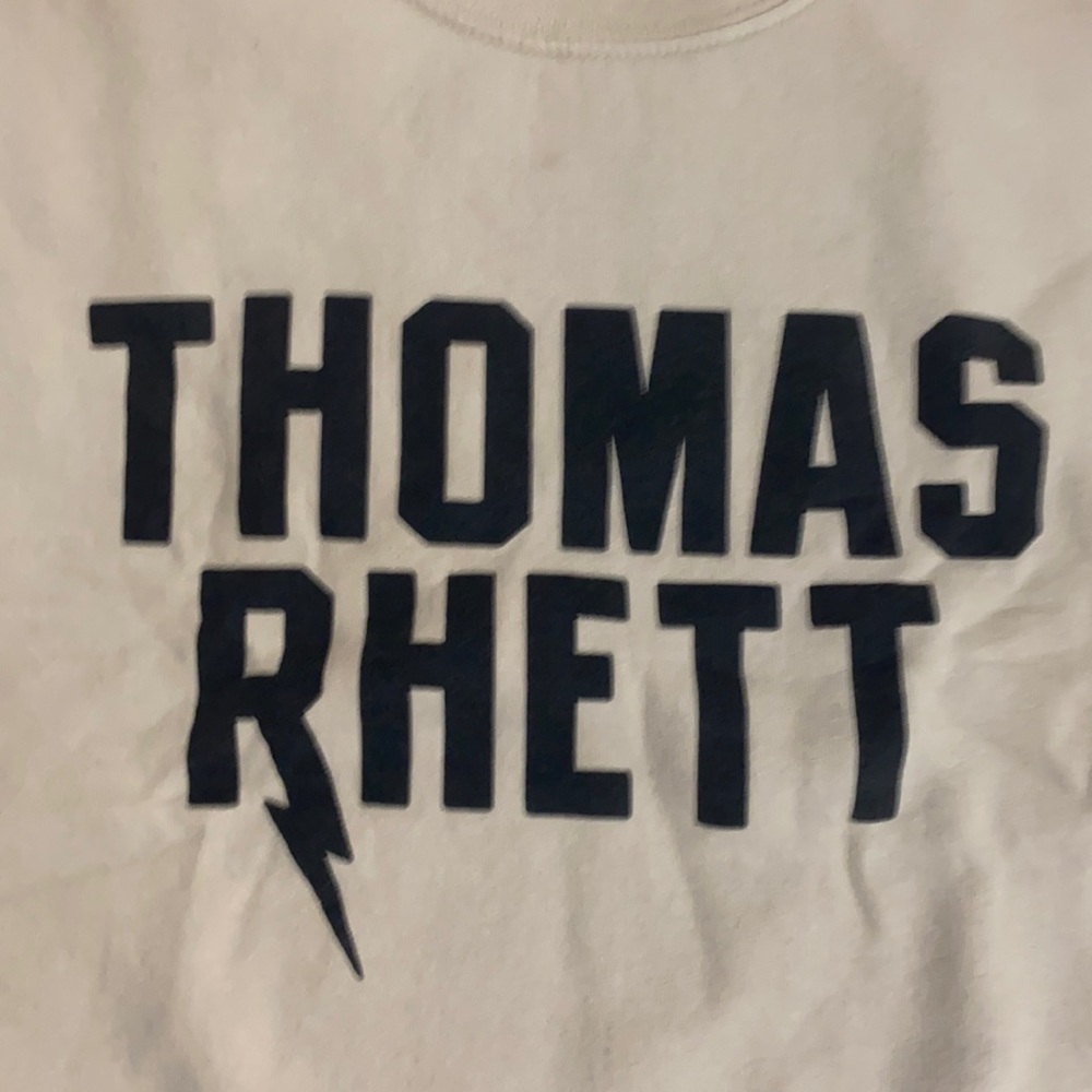 Thomas Rhett: 2018 Life Changes Tour Sweatshirt
